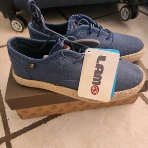 Womens Shoes
